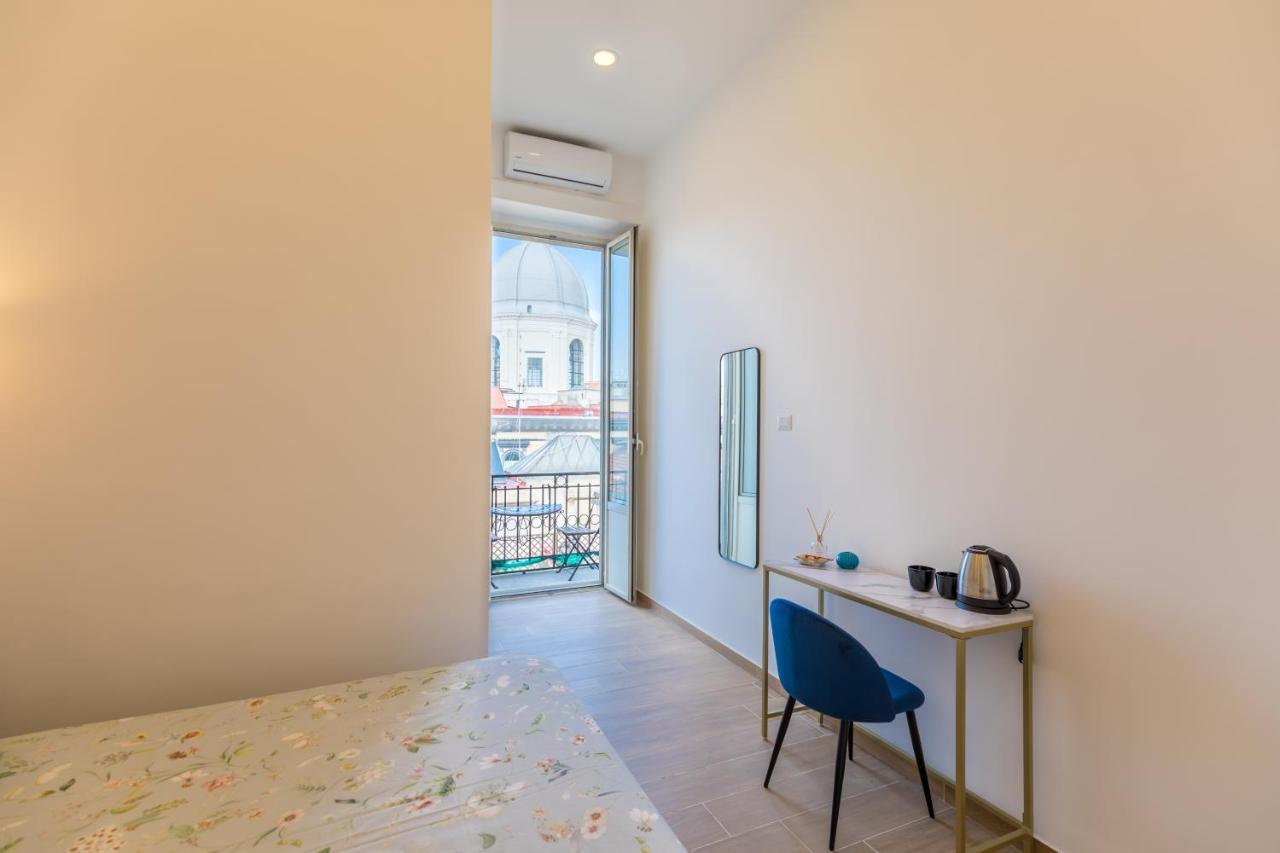 Blu Parthenope Suites Napoli Ngoại thất bức ảnh