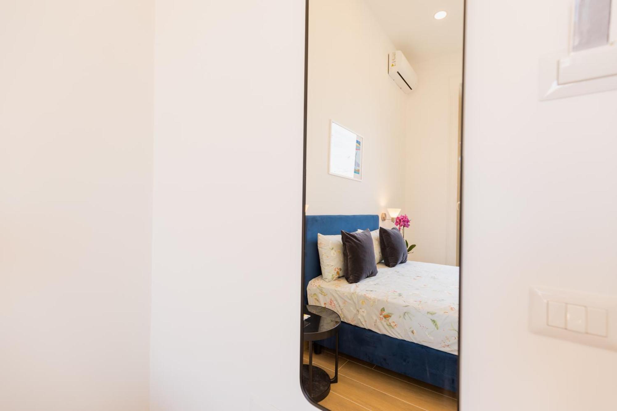 Blu Parthenope Suites Napoli Ngoại thất bức ảnh