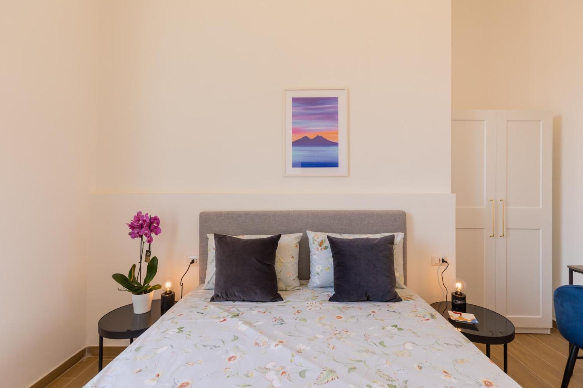 Blu Parthenope Suites Napoli Ngoại thất bức ảnh