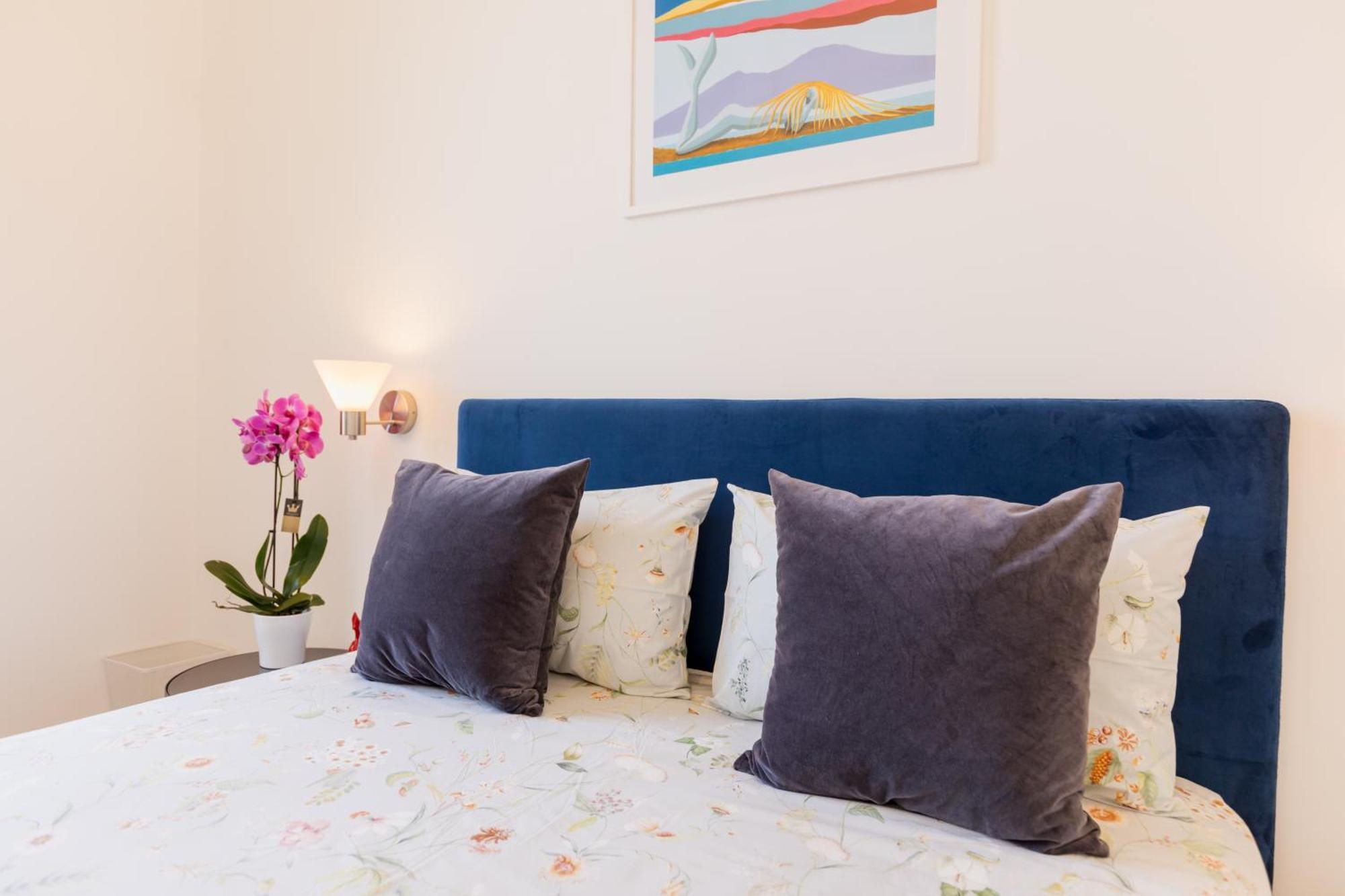 Blu Parthenope Suites Napoli Ngoại thất bức ảnh