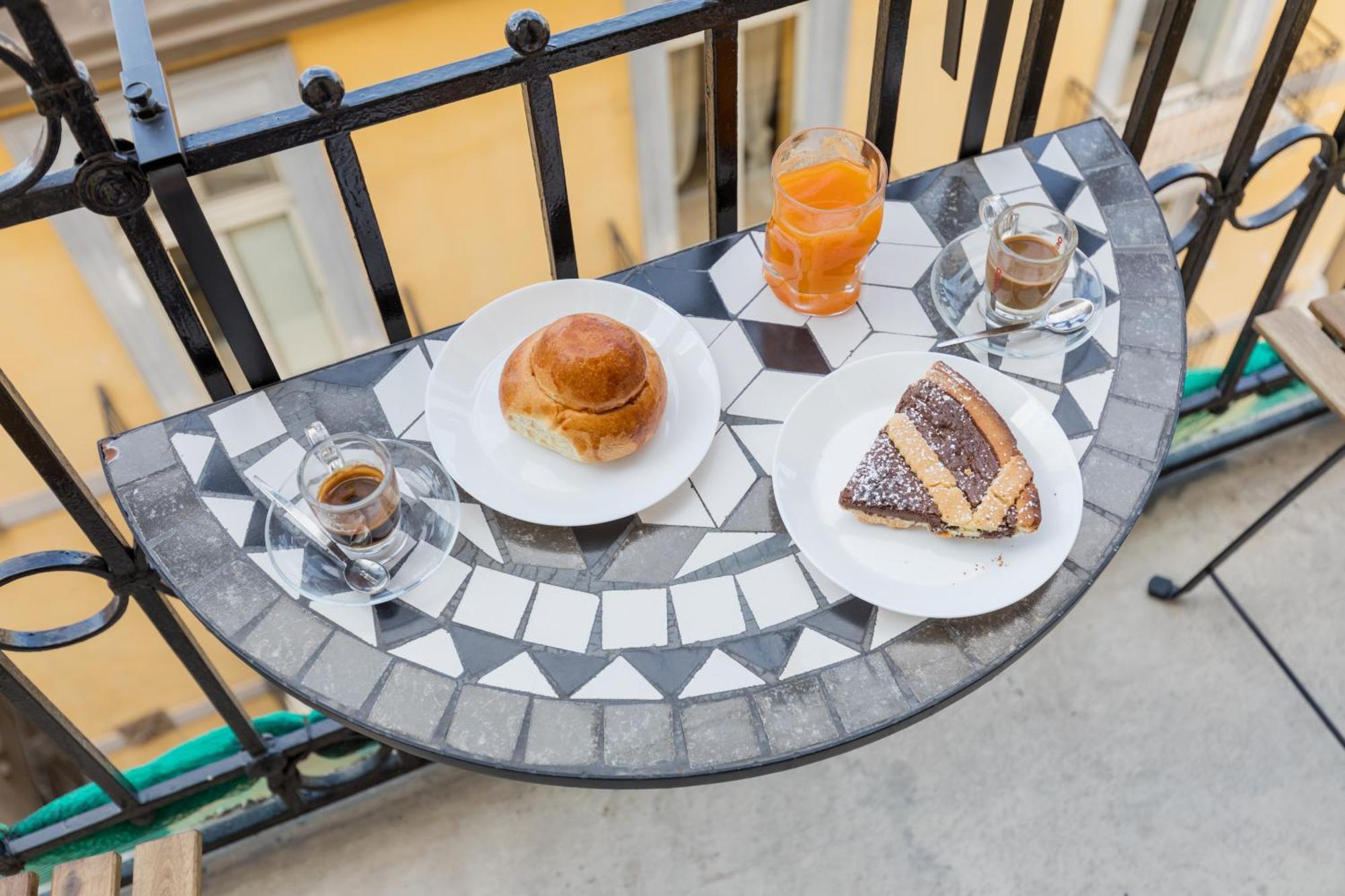 Blu Parthenope Suites Napoli Ngoại thất bức ảnh
