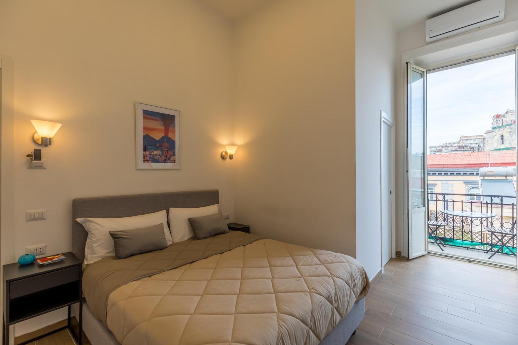 Blu Parthenope Suites Napoli Ngoại thất bức ảnh