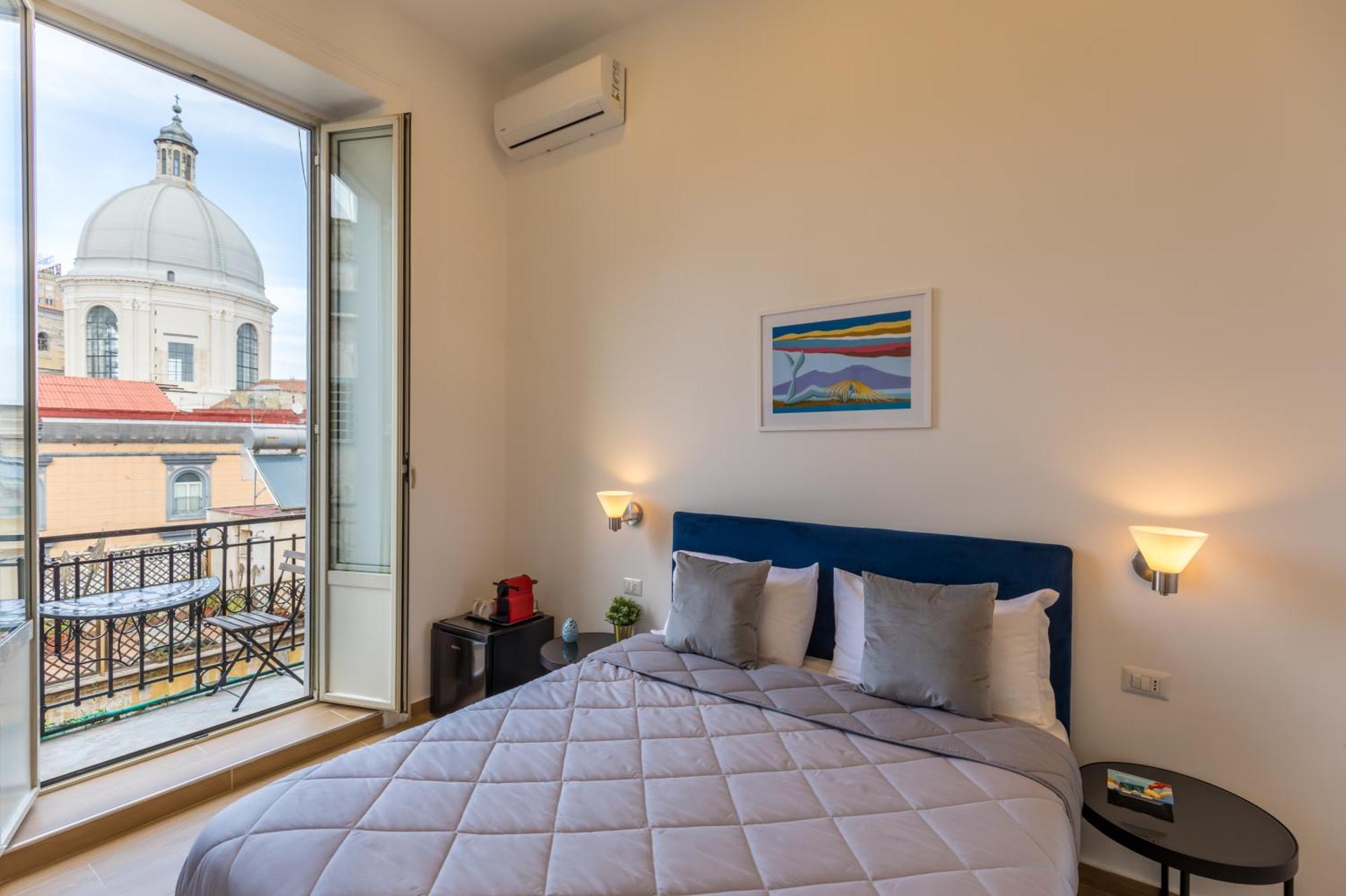 Blu Parthenope Suites Napoli Ngoại thất bức ảnh